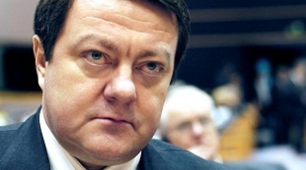 frunzaverde lasat fara func ie din cauza unei boli grave