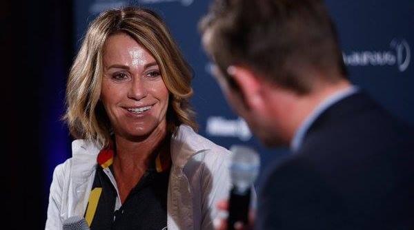 nadia comaneci apari ie de senza ie la 54 de ani