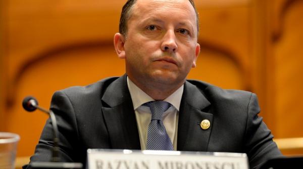 scandal in pnl un al doilea candidat liberal se delimiteaza de munteanu