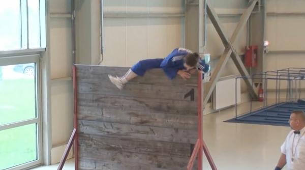 cum se antreneaza poli istele de frontiera