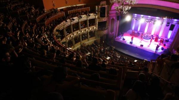 scandalul de la onb continua angaja ii scrisoare pentru ciolo