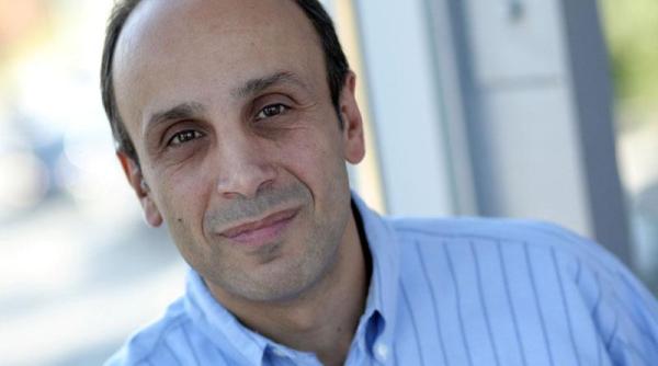 fondatorul regina maria intra in presa afaceri media in romania i cehia