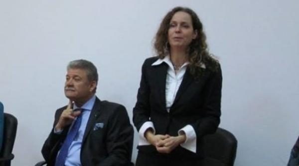 sotia premierului ciolos va sustine un concert pentru cumintenia pamantului