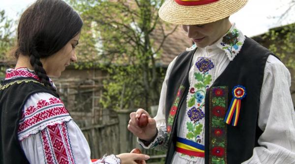 traditii obiceiuri si superstitii de pasti