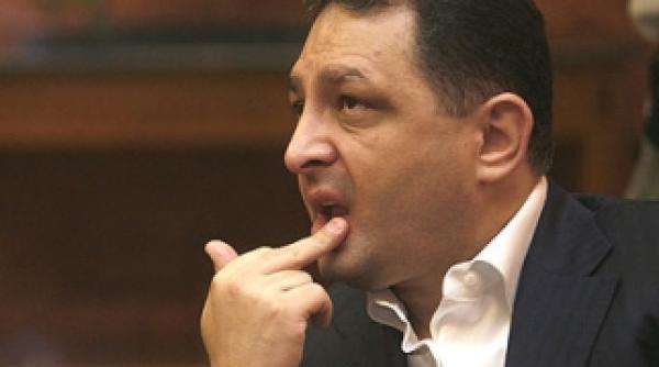 marian vanghelie internat de urgen a a suferit o criza in drum spre tribunal