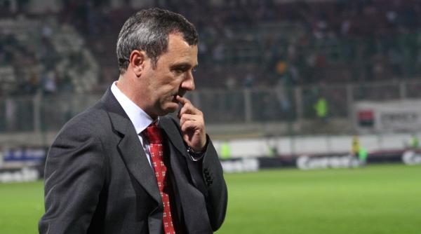 dinamo a ramas fara antrenor motivul pentru care mircea rednic renun a