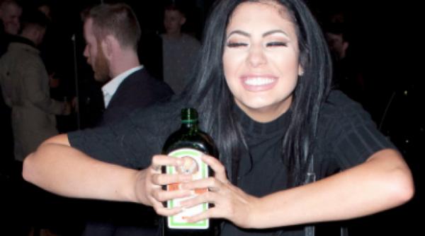 vedeta beata moarta la iesirea din club le a aratat tot celor prezenti