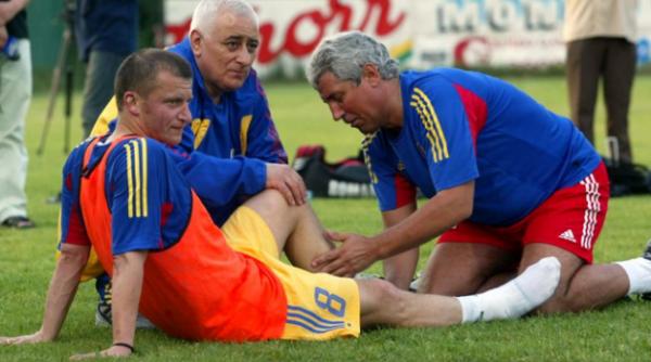 lovitura in fotbal tot staff ul medical al nationalei dat afara de frf