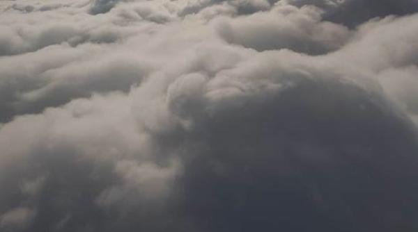 culisele aterizarii for ate la timi oara ce s a intamplat in avion