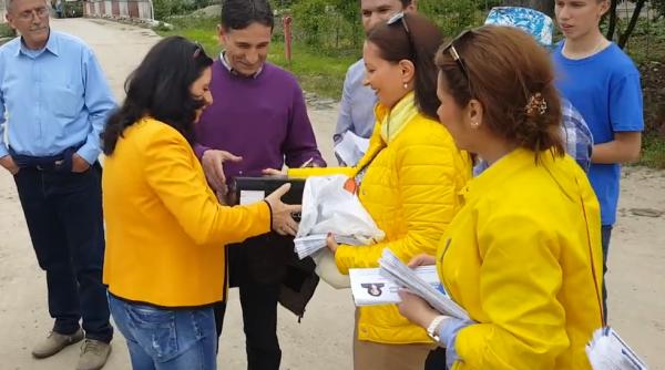 un candidat pnl a primit cadou o pereche de pantofi care a fost motivul