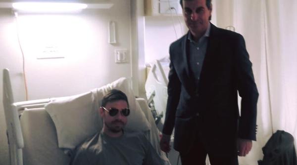 ministrul apararii moment emo ionant vizita la militarul ranit in afganistan