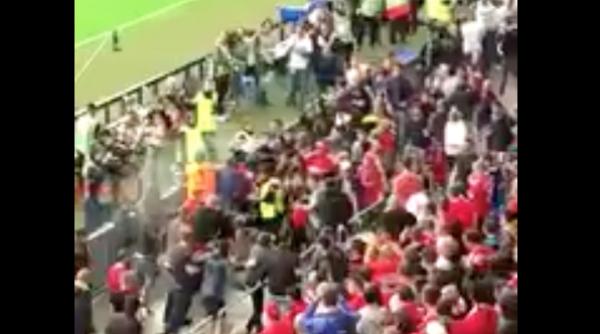 bataie la finala europa league inainte de liverpool sevilla