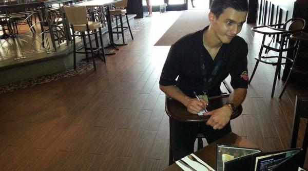 mesaj ocant al unui tanar ranit in colectiv fotografie cu impact emo ional