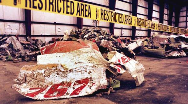 trecutul teribil al egyptair ce s a intamplat cu 15 ani inainte de tragedia de azi