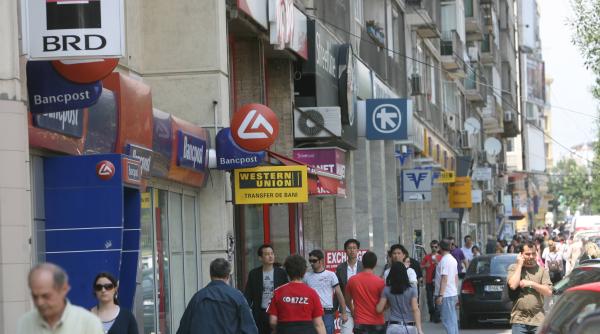 doua banci din romania decizie care a luat prin surprindere