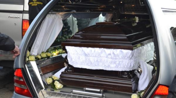 mostre cu biocid la capul mortului au luat o razna