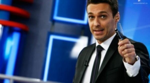mircea badea da car ile pe fa a de ce nu a fost invitat turcescu la antena 3
