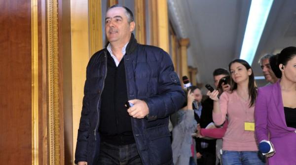 cezar preda catre gabriela firea  accept provocarea sa ne judecam