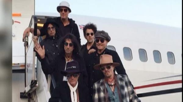 johnny deep si trupa the hollywood vampires in romania