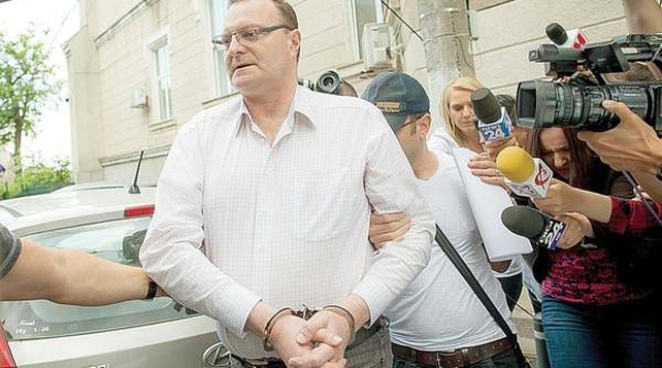 managerii spitalului bagdasar arseni i institutului oncologic suspendati din functii