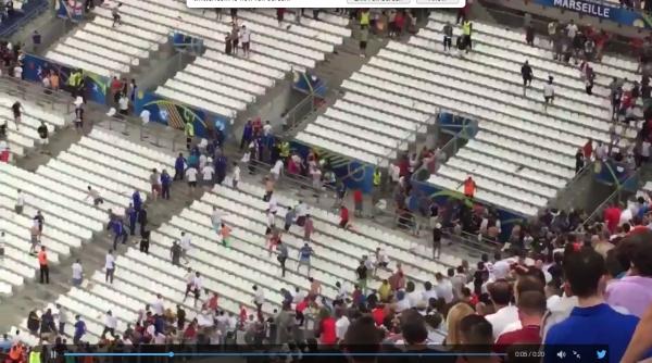 euro 2016 suporterii englezi alerga i de ru i pe stadion video