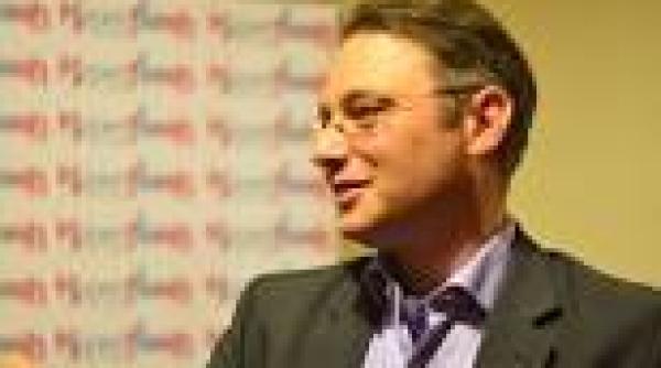 ambasadorul romaniei subiect de admitere la o facultate din paris