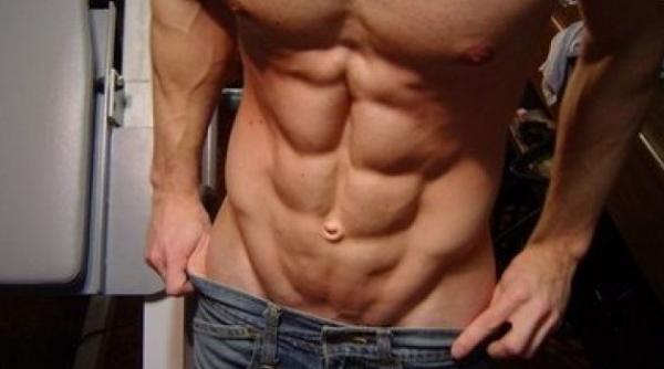 perchezitii la comercianti online de steroizi si hormoni contrafacuti