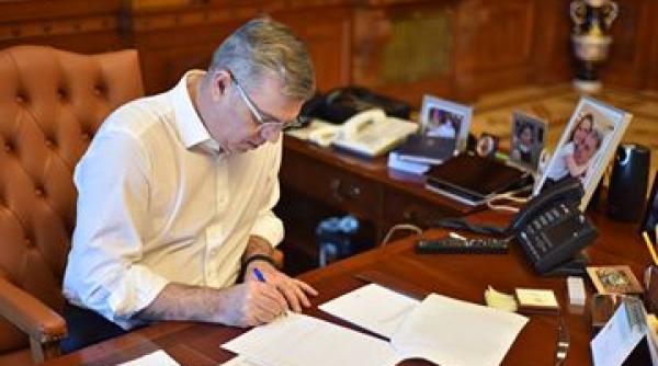 zgonea sesizeaza ccr dupa inlaturarea sa de la efia camerei deputa ilor