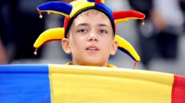 romania na ionala cu doua echipe de suporteri