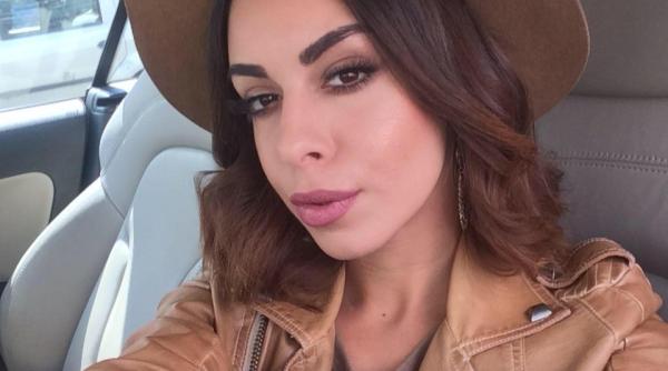 natalia mateu cu silicoanele in vant