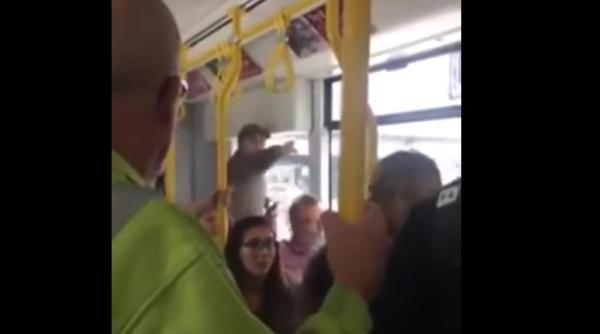 scandal in tramvai e ti un imigrant nenorocit