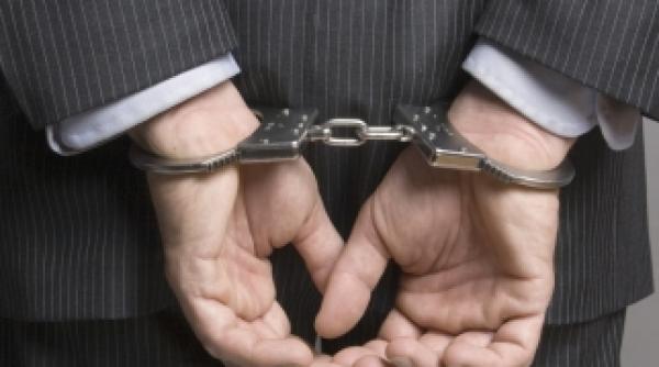 procuror fost sef al parchetului judecatoriei sinaia arestat preventiv