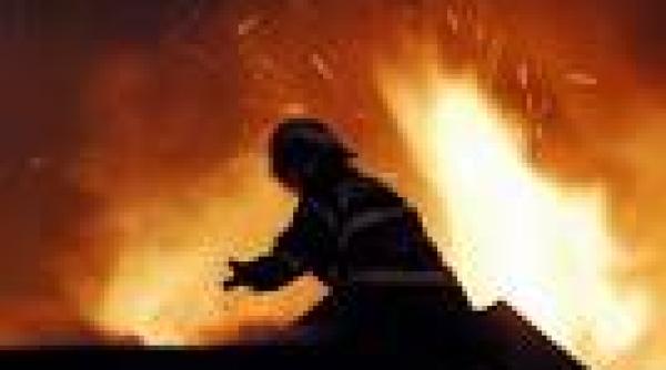 incendiu la penitenciarul rahova 11 oameni rani i de inu ii evacua i