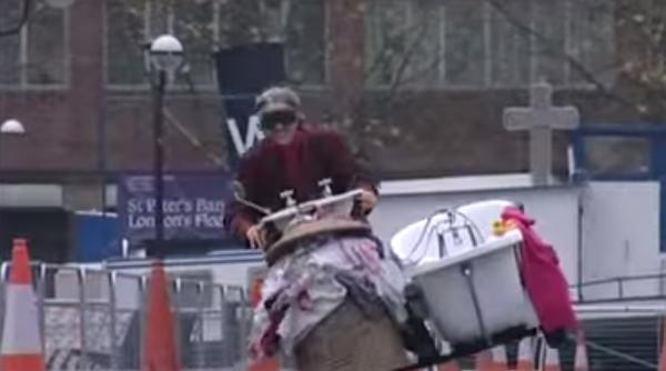 record bizar cea mai rapida toaleta din lume