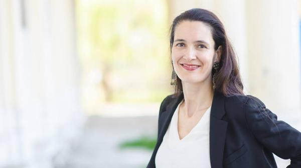 clotilde armand il face praf pe iohannis intrebari devastatoare