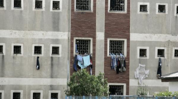 incendiu la penitenciarul rahova 12 rani i