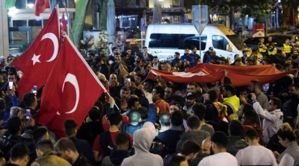 erdogan instaureaza starea de urgen a in turcia pentru trei luni dupa puci