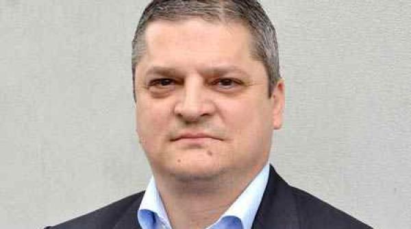 radu cristescu atac dur la adresa lui iohannis i ciolo romania e condusa de