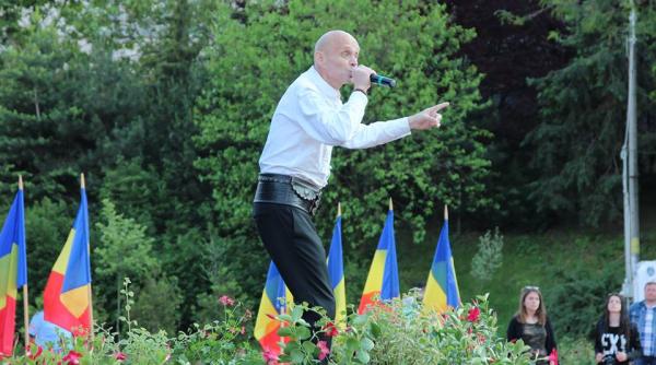 doliu in lumea muzicii populare alexandru jidveianu a murit la 48 de ani