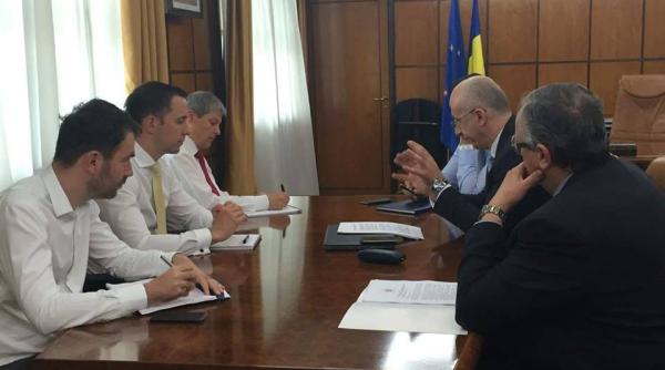 consilierul lui ciolo il contrazice pe ponta cel mai mare dezastru