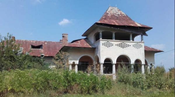 lovitura pe pia a imobiliara conacul bratienilor vandut la pre ul unei garsoniere