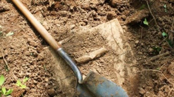 surprize mari pentru un gorjean care i i ingropase banii economisiti