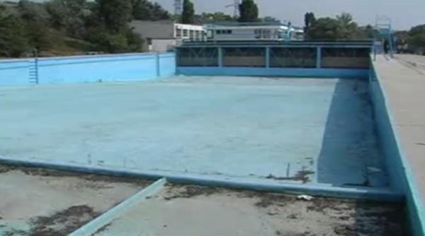 un strand fara apa inaugurat in acest weekend la gala i