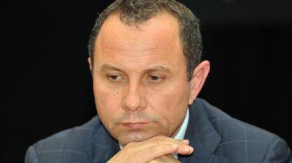 scandal intre sabin orcan i aurelian pavelescu face spume la gura