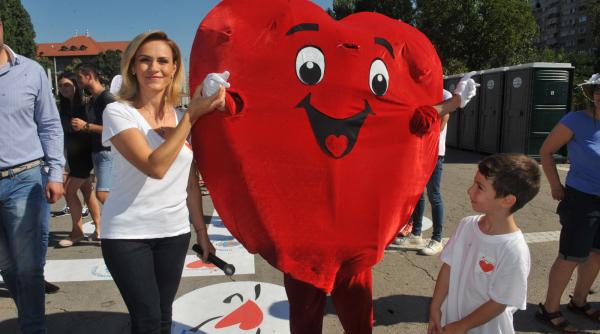 gabriela firea a dat startul unui eveniment pentru mii de oameni