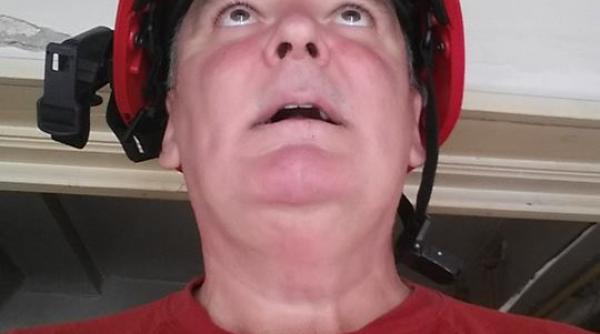 actor de la divertis din blocul din ia i care a explodat n a i vrea sa ti i cum e