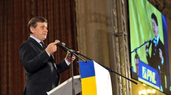 crin antonescu da car ile pe fa a ce spune despre o posibila reintoarcere in pnl