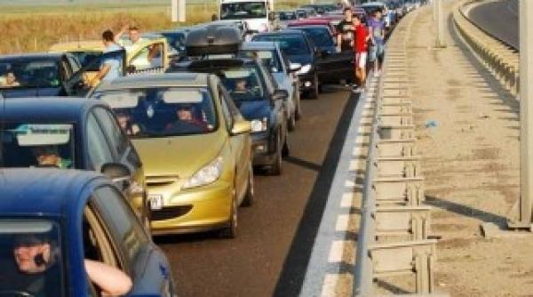 aten ie oferi trafic intens pe autostrada soarelui