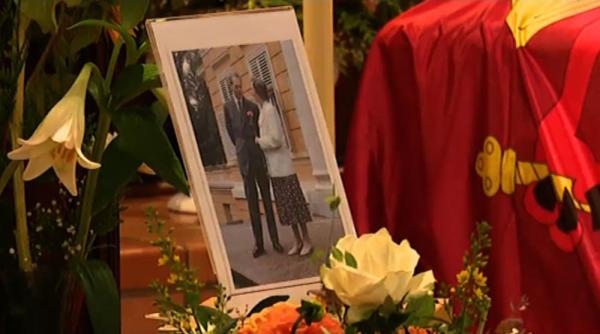 slujba religioasa in memoria reginei ana la savarsin