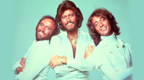 doliu printre fanii trupei bee gees a murit